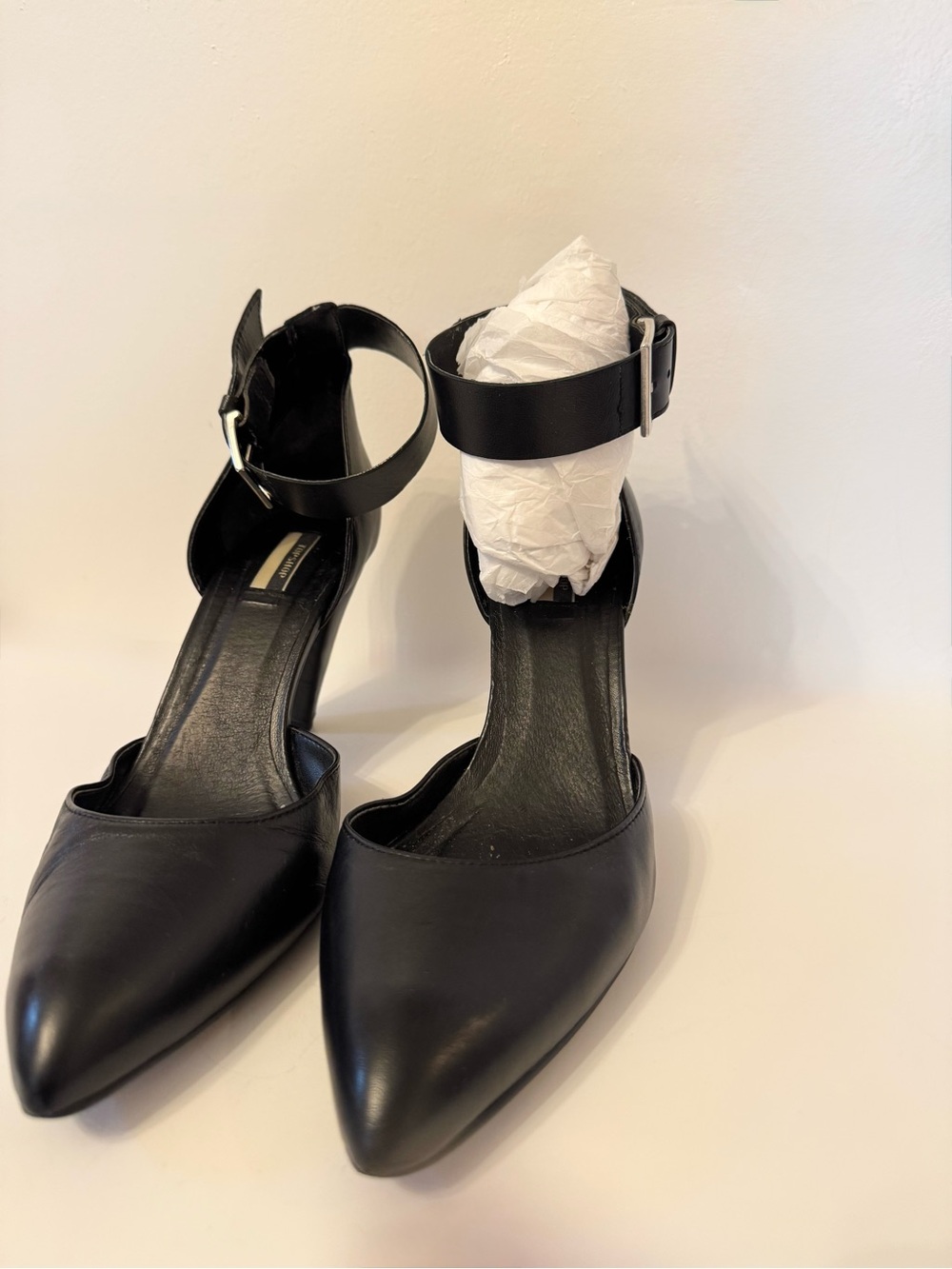 Top Shop Women’s Black Pointed Toe d’Orsay Heels